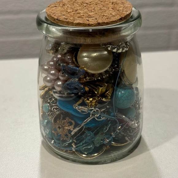 11.9 oz Necklace, single earrings, bracket crafting jar. - Picture 2 of 7